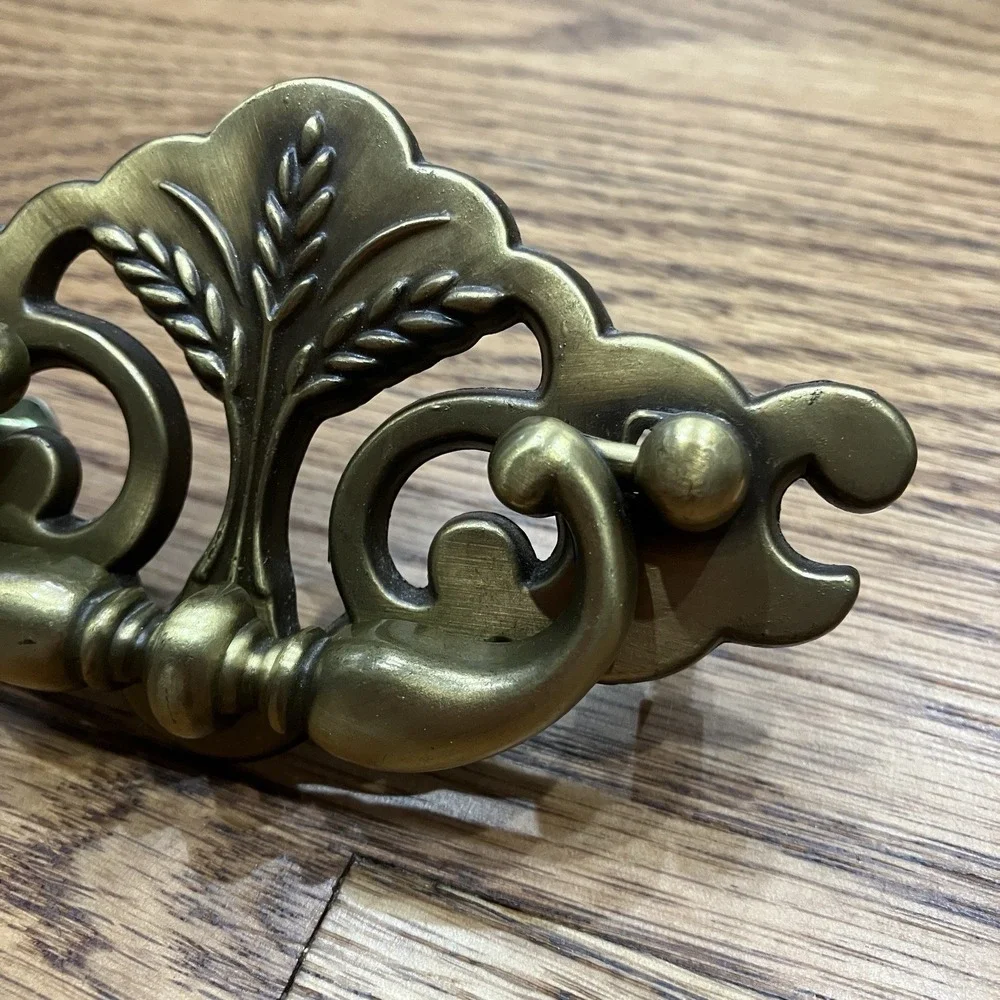 Set Of 6 Vintage Continental Brass Plated Drawer Pulls Wheat Pattern Salvaged